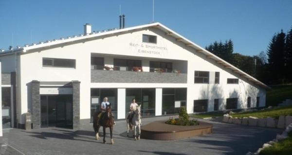 Reit- Und Sporthotel Eibenstock Exterior foto