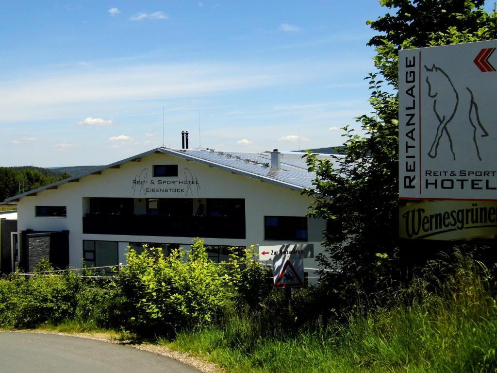 Reit- Und Sporthotel Eibenstock Exterior foto